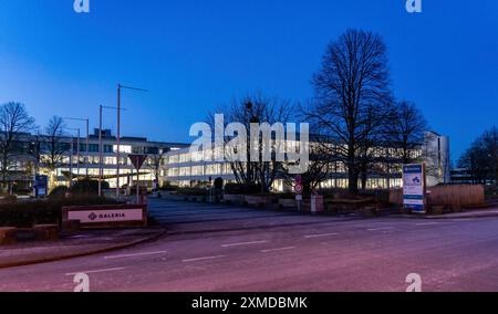 Hauptsitz der Galeria Warenhausgruppe in Essen-Bredeney, Theodor-Althoff-Straße, Nordrhein-Westfalen Stockfoto