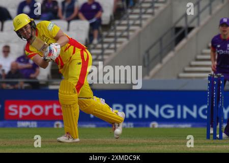 Leeds, 26. Juli 2024. NAT Sciver-Brunt schlägt für Trent Rockets Frauen gegen Northern Superchargers Frauen in The Hundred in Headingley. Quelle: Colin Edwards Stockfoto