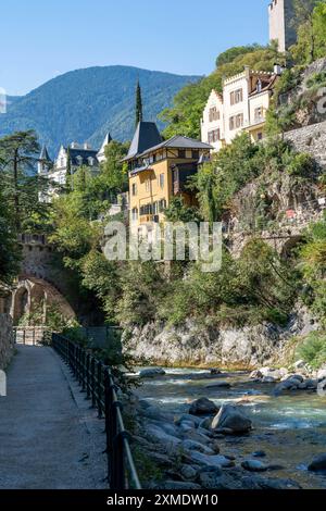 Stadtblick, Skyline von Meran, Passer, Passerprommenade, Südtirol, Italien Stockfoto