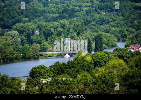 Die neue Kampmann-Brücke über das Ruhrgebiet zwischen Essen-Heisingen und Hessen-Kupferdreh in Nordrhein-Westfalen Stockfoto