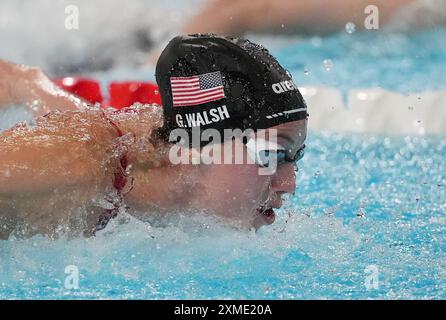 Paris, Frankreich. Juli 2024. Gretchen Walsh aus den USA tritt am Samstag, den 27. Juli 2024, im 100-m-Halbfinale der Frauen bei den Olympischen Spielen 2024 in Paris an. Foto: Richard Ellis/UPI. Quelle: UPI/Alamy Live News Stockfoto