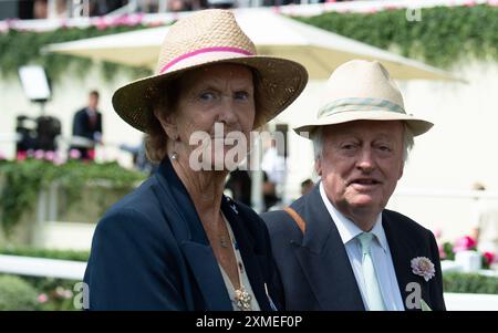 Ascot, Berkshire, Großbritannien. Juli 2024. Brigadier Andrew Parker Bowles beim QIPCO King George Day auf der Ascot Racecourse in Berkshire. Andrew Parker Bowles ist der ehemalige Ehemann von Königin Camilla. Quelle: Maureen McLean/Alamy Live News Stockfoto