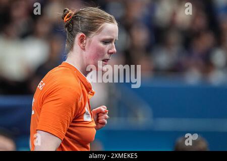 Paris, Frankreich. Juli 2024. PARIS, FRANKREICH - 27. JULI: Britt Eerland aus den Niederlanden tritt am 27. Juli 2024 in Paris in den Singles der Frauen an Tag 1 der Tischtennis - Olympischen Spiele Paris 2024 in der South Paris Arena an. (Foto: Joris Verwijst/BSR Agency) Credit: BSR Agency/Alamy Live News Stockfoto