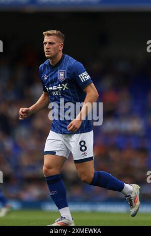 Ipswich, Großbritannien. Juli 2024. Ipswich Town Mittelfeldspieler Liam Delap (8) während des Ipswich Town gegen Fortuna Düsseldorf Vorsaison-Freundschaftsspiels in Portman Road, Ipswich, Großbritannien am 27. Juli 2024 Credit: Every Second Media/Alamy Live News Stockfoto