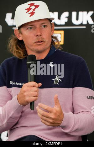 Juli 2024; JCB Golf & amp; Country Club, Rocester, Uttoxeter, England; LIV UK Golf League, Runde 2; Cameron Smith vom Rippers GC spricht nach seiner Runde mit den Medien Stockfoto