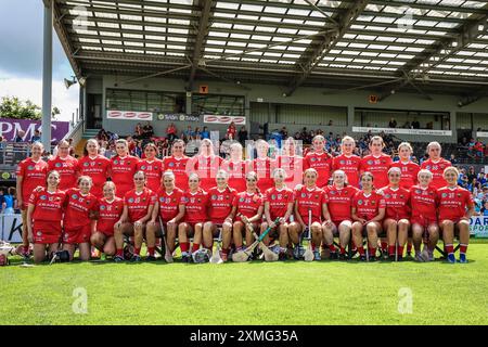 Am 27. Juli 2024 spielte Cork im All Ireland Camogie Halbfinale: Cork 4-18 - Dublin 0:09 im UMPC Nowlan Park in Kilkenny Stockfoto