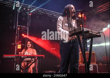 27. Juli 2024, Sheffield, South Yorkshire, U. K: Auftritt beim Tramlines Festival 2024, Sheffield, Großbritannien (Credit Image: © Robin Burns/ZUMA Press Wire) NUR REDAKTIONELLE VERWENDUNG! Nicht für kommerzielle ZWECKE! Stockfoto
