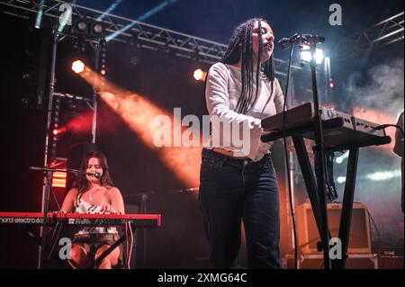 27. Juli 2024, Sheffield, South Yorkshire, U. K: Auftritt beim Tramlines Festival 2024, Sheffield, Großbritannien (Credit Image: © Robin Burns/ZUMA Press Wire) NUR REDAKTIONELLE VERWENDUNG! Nicht für kommerzielle ZWECKE! Stockfoto