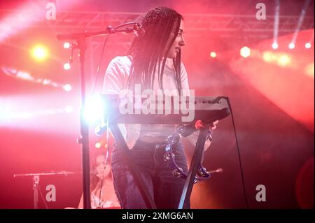 27. Juli 2024, Sheffield, South Yorkshire, U. K: Auftritt beim Tramlines Festival 2024, Sheffield, Großbritannien (Credit Image: © Robin Burns/ZUMA Press Wire) NUR REDAKTIONELLE VERWENDUNG! Nicht für kommerzielle ZWECKE! Stockfoto