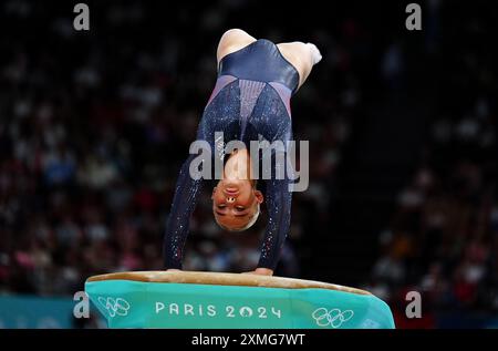 Die britische Ruby Evans im Tresor während der Kunstturnen, der Frauenqualifikation in der Bercy Arena, am zweiten Tag der Olympischen Spiele 2024 in Frankreich. Bilddatum: Sonntag, 28. Juli 2024. Stockfoto