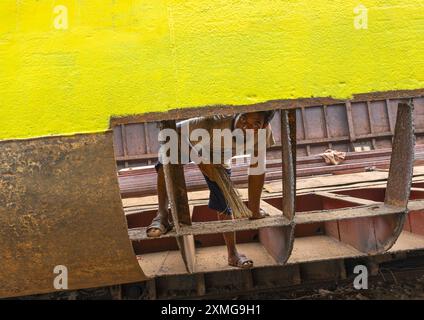 Arbeiter bei der Dhaka-Werft, Dhaka Division, Keraniganj, Bangladesch Stockfoto