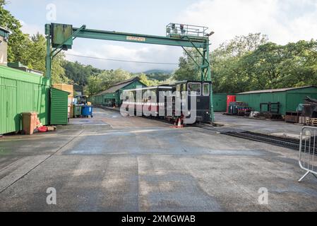 Ein einmaliges historisches Eisenbahnabenteuer zum Gipfel von Snowdon, Yr Wyddfa, dem majestätischen Berg mit atemberaubender Aussicht. Stockfoto