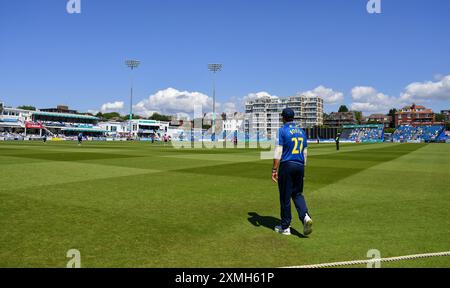 Hove UK 28. Juli 2024: Michael Booth aus Warwickshire spielt während des Metro Bank One Day Cup Cricket Matches zwischen Sussex Sharks und Warwickshire auf dem 1. Central County Ground in Hove: Credit Simon Dack /TPI/ Alamy Live News Stockfoto