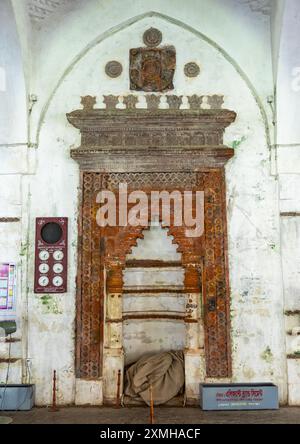 Einer der Mihrab der Sixty Dome Moschee oder sagt Gunbad Masjid, Khulna Division, Bagerhat, Bangladesch Stockfoto