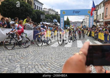 Sternberk, Tschechische Republik. Juli 2024. Ende der 4. Etappe des Czech Tour Radrennens von Sumperk nach Sternberk am 28. Juli 2024 in Sternberk, Tschechien. Quelle: Ludek Perina/CTK Photo/Alamy Live News Stockfoto