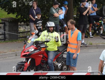 Sternberk, Tschechische Republik. Juli 2024. Ende der 4. Etappe des Czech Tour Radrennens von Sumperk nach Sternberk am 28. Juli 2024 in Sternberk, Tschechien. Quelle: Ludek Perina/CTK Photo/Alamy Live News Stockfoto