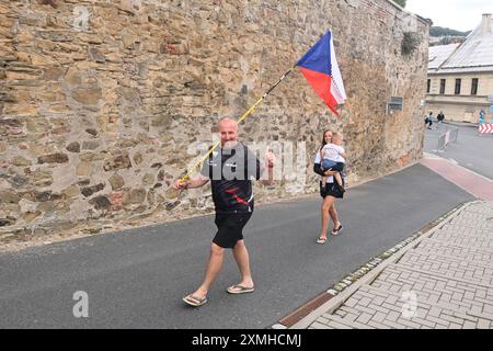 Sternberk, Tschechische Republik. Juli 2024. Ende der 4. Etappe des Czech Tour Radrennens von Sumperk nach Sternberk am 28. Juli 2024 in Sternberk, Tschechien. Quelle: Ludek Perina/CTK Photo/Alamy Live News Stockfoto