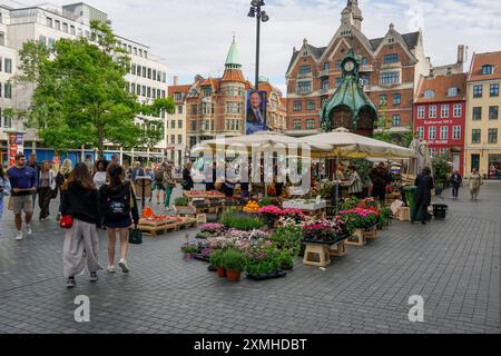 Blumenverkauf, Kopenhagen, Dänemark, Europa, Blumenhändler, Kultorvet, Innenstadt Kopenhagen, Dänemark, Europa, Skandinavien Kopenhagen, Dänemark, Europa, *** Blumenverkauf, Kopenhagen, Dänemark, Europa, Florist, Kultorvet, Stadtzentrum von Kopenhagen, Dänemark, Europa, Skandinavien Kopenhagen, Dänemark, Europa, Stockfoto