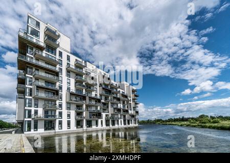 Moderne dänische Architektur, Staevnen Apartments, orestad South, Staevnen, Orestad, Kopenhagen, Dänemark Moderne dänische Architektur, Staevnen Appartements, Orestad, Amager, Kopenhagen *** Moderne dänische Architektur, Staevnen Appartements, orestad South, Staevnen, orestad, Kopenhagen, Dänemark Moderne dänische Architektur, Staevnen Apartments, Orestad, Amager, Kopenhagen Stockfoto