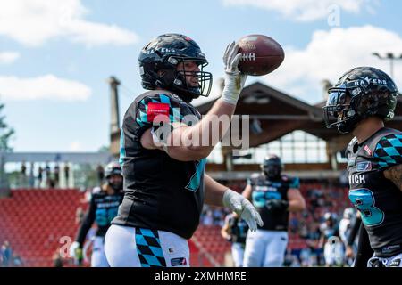 Touchdown-Jubel von Gerrit Brandt (Munich Ravens #79) GER, Munich Ravens vs Milano Seamen, Amerian Football, elf, Woche 4, Saison 2024, 28.07.2024, Foto: Eibner-Pressefoto/Florian Wolf Stockfoto