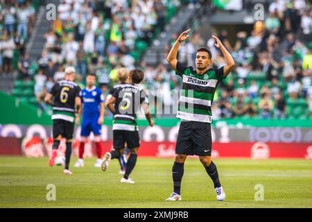 Lissabon, Portugal. Juli 2024. Pedro Goncalves von Sporting CP feiert, nachdem er während des Freundschaftsspiels zwischen Sporting CP und Athletic Club im Estadio Jose Alvalade ein Tor geschossen hat. Endstand; Sporting CP 3:0 Athletic Club. (Foto: Henrique Casinhas/SOPA Images/SIPA USA) Credit: SIPA USA/Alamy Live News Stockfoto