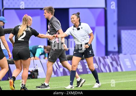 New Zeland vs China, KUWAI Ano (JPN) Schiedsrichter, Rugby Sevens Women's Pool A im Stade de France, während der Olympischen Spiele 2024 in Paris, 28. Juli 2024, Paris, Frankreich. Quelle: Enrico Calderoni/AFLO SPORT/Alamy Live News Stockfoto