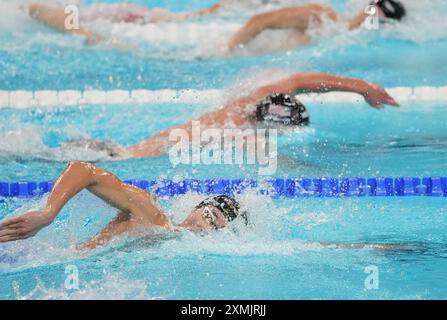 Paris, Frankreich. Juli 2024. Schwimmen2tritt am Sonntag, 28. Juli 2024, im 200-m-Halbfinale der Männer bei den Olympischen Spielen 2024 in Paris in der La Defense Arena in Frankreich an. Foto: Richard Ellis/UPI. Quelle: UPI/Alamy Live News Stockfoto