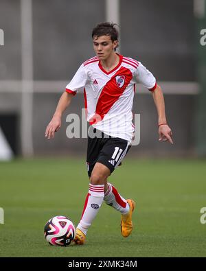 GUADALUPE, MEXIKO - 28. JULI: #11 River Plate, Ignacio Zaballa, der 2024 am 28. JULI 2024 im BBVA Stadium in Guadalupe, Mexiko mit dem Ball vorwärtslief. (Foto: Toby Tande/PxImages) Credit: PX Images/Alamy Live News Stockfoto