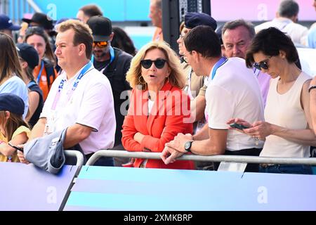 Valerie Pecresse ( Präsidentin des Regionalrats der Ile de France ), Radfahren Mountain Bike, Women&#39;s Cross-Country während der Olympischen Spiele Paris 2024 am 28. Juli 2024 auf dem Elancourt Hill in Elancourt, Frankreich Stockfoto