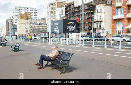 Brighton, vereinigtes Königreich, 23. August 2022 Sommernachmittag an Brighton Küste Stockfoto