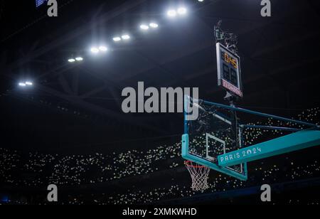 Paris, Frankreich. Juli 2024. Korb Paris 2024 Olympische Spiele Basketball Serbien - USA Olympische Spiele 27.07.2024 Credit: Moritz Müller/Alamy Live News Stockfoto