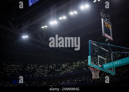 Paris, Frankreich. Juli 2024. Korb Paris 2024 Olympische Spiele Basketball Serbien - USA Olympische Spiele 27.07.2024 Credit: Moritz Müller/Alamy Live News Stockfoto