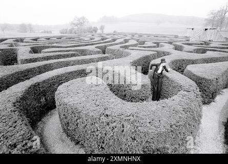 Longleat Labyrinth und Stelzen 9. August 1996 Foto von Roger Bamber Stockfoto