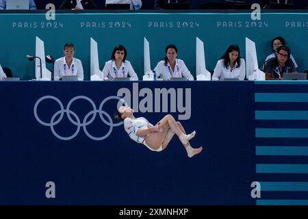 Paris, Frankreich. Juli 2024. Illustration der Qualifikationen der Frauen im Kunstturnen während der 33. Olympiade oder der Olympischen Spiele 2024 in Paris am 28. Juli 2024 im Stadion der Arena Bercy in Paris. Foto: Balkis Press/ABACAPRESS. COM Credit: Abaca Press/Alamy Live News Stockfoto