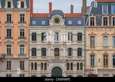 Lyon, Frankreich. Juni 2024. Die große Synagoge wurde 1864 von Abraham Hirsch erbaut und befindet sich in La Presqu'île am Fluss Saone Stockfoto