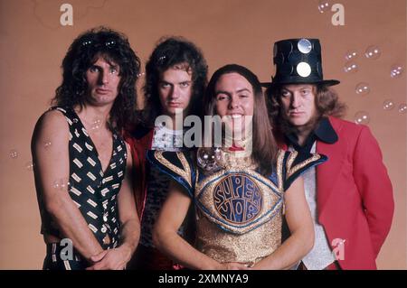 SladeDon Powell , Jimmy Lea , Dave Hill und Noddy Holder 1973 Bild von Roger Bamber Stockfoto