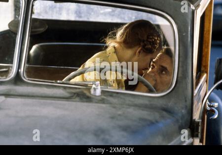 Lolita Jahr : 1997 USA / Frankreich Regie : Adrian Lyne Dominique Swain, Jeremy Irons Stockfoto