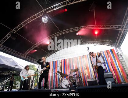 Sundara Karma, Lazydays Festival, Southend-on-Sea, Essex © Clarissa Debenham (filmfreie Fotografie) / Alamy Stockfoto