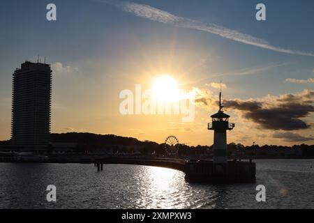 Schleswig-Holstein, Impressionen aus Travemünde, Hotel Maritim, *** Schleswig Holstein, Impressionen aus Travemünde, Hotel Maritim, Stockfoto