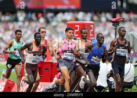 Telahun Haile BEKELE (Äthiopien), Grant FISHER (Vereinigte Staaten von Amerika), Cornelius KEMBOI (Kenia), Dominic Lokinyomo LOBALU (Schweiz), Edwin KURGAT (Kenia), im 3000-m-Finale der Männer bei der 2024, IAAF Diamond League, London Stadium, Queen Elizabeth Olympic Park, Stratford, London, Großbritannien. Stockfoto