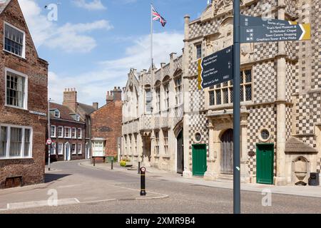 Rathaus (Trinity Guildhall) in St. Margaret's Place, Blick in Richtung Queen Street, King's Lynn, Norfolk Stockfoto