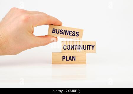 BCP Business Continuity Plan GESCHRIEBEN ein Satz aus Holzblöcken ist auf weißem Hintergrund angelegt Stockfoto