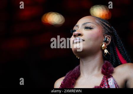 Temilade Openiyi alias tems beim Roskilde Festival 2024 Stockfoto