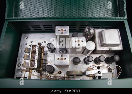 Hallicrafters S-40 Empfänger von 1946 Innenansicht Stockfoto