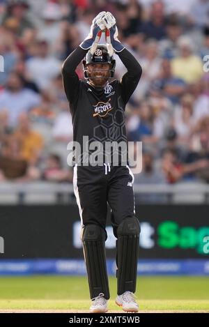 29. Juli 2024; Old Trafford Cricket Ground, Manchester, England; The Hundred Mens Cricket, Manchester Originals gegen Trent Rockets; Phil Salt von Manchester Originals Stockfoto