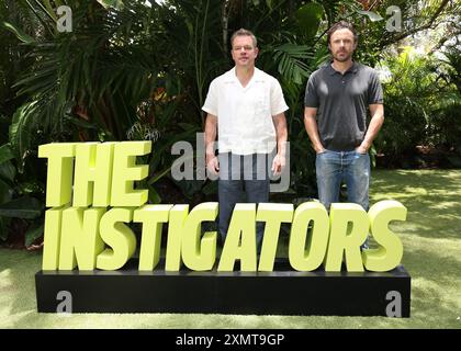 Miami, Vereinigte Staaten Von Amerika. Juli 2024. MIAMI, BEACH, FL-29. JULI: Matt Damon und Casey Affleck werben am 29. Juli 2024 im Faena Hotel in Miami Beach, Florida für den Apple TV-Film The Instigators. (Foto: Alberto E. Tamargo/SIPA USA) Credit: SIPA USA/Alamy Live News Stockfoto