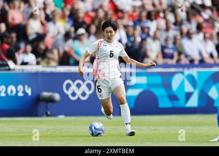 Toko Koga (JPN), 28. JULI 2024 - Fußball / Fußball : Olympische Spiele der Frauen 2024 Gruppenspiel Brasilien 1-2 Japan im Parc des Princes in Paris. (Foto: Mutsu Kawamori/AFLO) Stockfoto