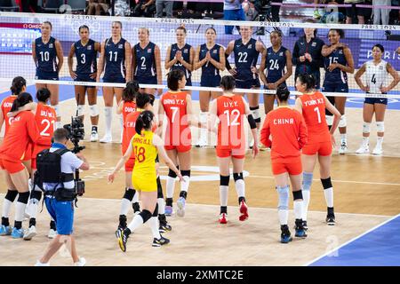 Paris, Frankreich, 29. Juli 2024. Volleyball - Vorrunde der Frauen - Pool A - Spiel 5 - Team China besiegt Mannschaft USA - Jacques Julien / Alamy Live News Stockfoto