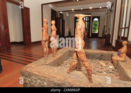 palast der Künste in der Stadt Salvador. salvador, bahia, brasilien - 20. Mai 2022: Skulptur aus Bronze des Künstlers Isael Kislansky, die während einer Ausstellung im Museum Palacete das Artes in Salvador zu sehen war. SALVADOR BAHIA BRASILIEN Copyright: XJoaxSouzax 200522JOA27X Stockfoto