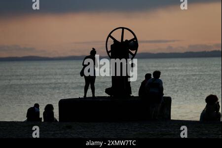 Von Süden in der Bucht der Allerheiligen salvador, bahia, brasilien - 29. august 2023: Blick auf den Sonnenuntergang in Baia de Todos os Santos in der Stadt Salvador. SALVADOR BAHIA BRASILIEN Copyright: XJoaxSouzax 290823JOA0752 Stockfoto